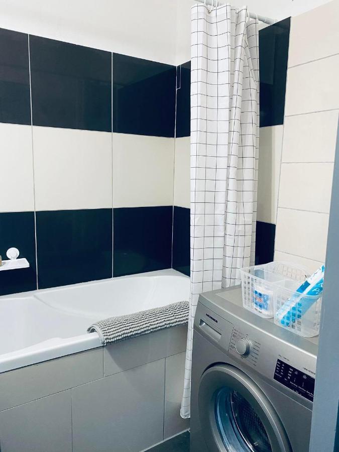 Charles Apartman Balatonfured Apartment Bagian luar foto