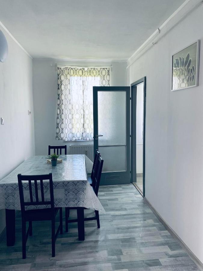 Charles Apartman Balatonfured Apartment Bagian luar foto